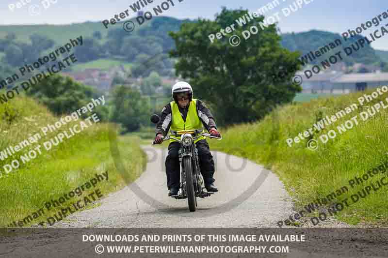 Vintage motorcycle club;eventdigitalimages;no limits trackdays;peter wileman photography;vintage motocycles;vmcc banbury run photographs